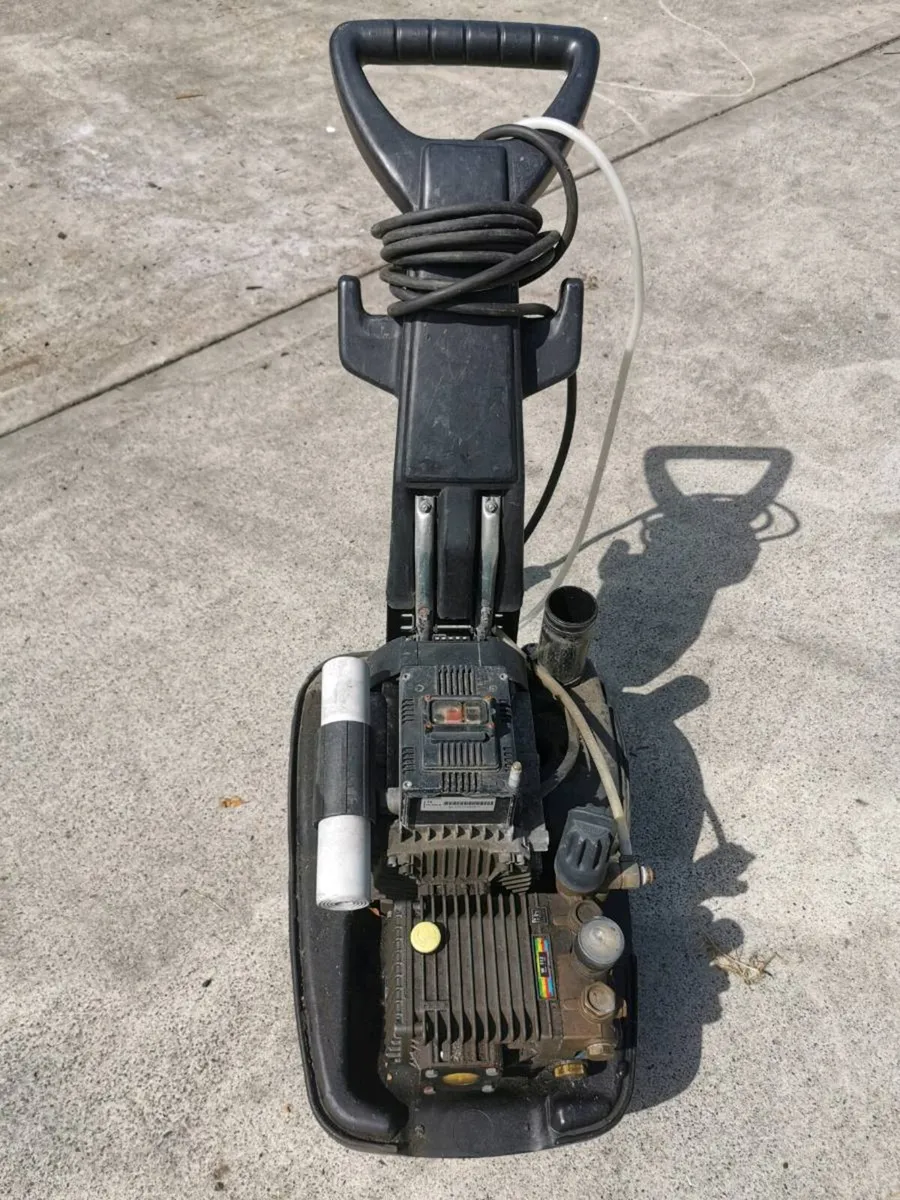 Interpump TX 12-100 Power Washer - Image 3