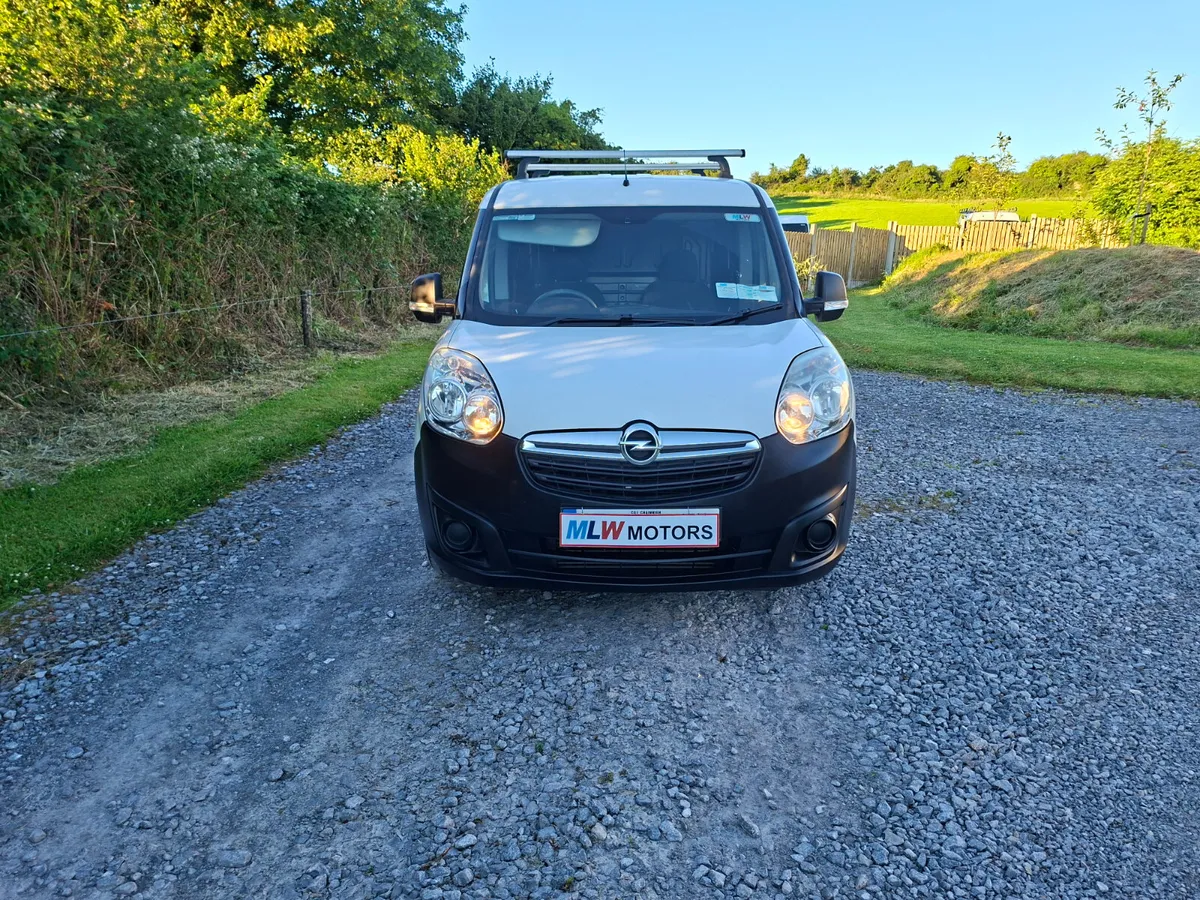 Opel Combo 2016 1.3 Cdti Excellent Condition - Image 3