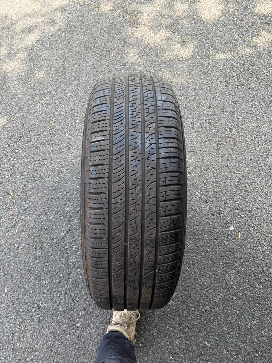 Land Rover Defender Genuine Alloys + Pirelli Tyres - Image 1
