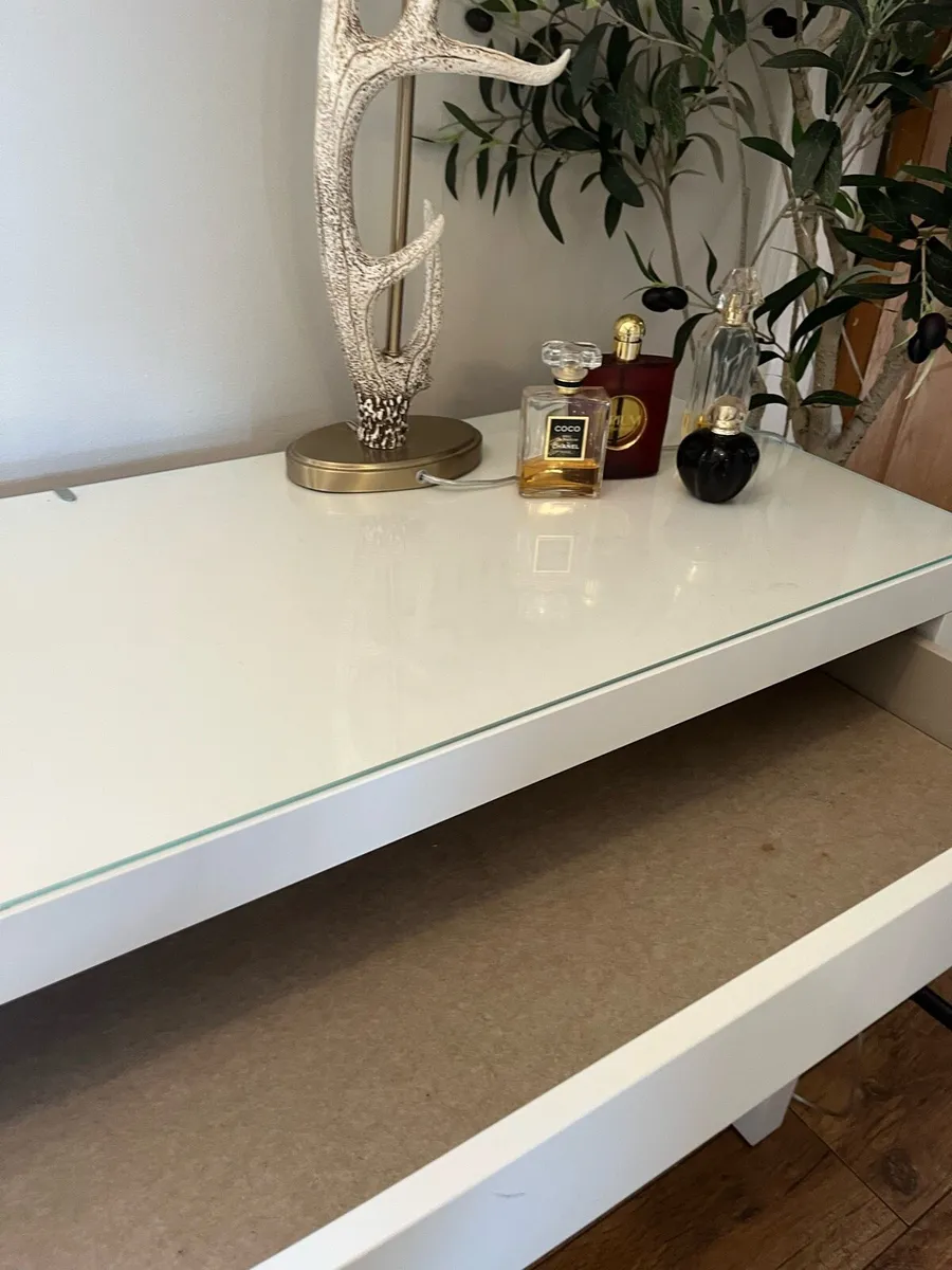 Dressing table / desk / nail bar - Image 3