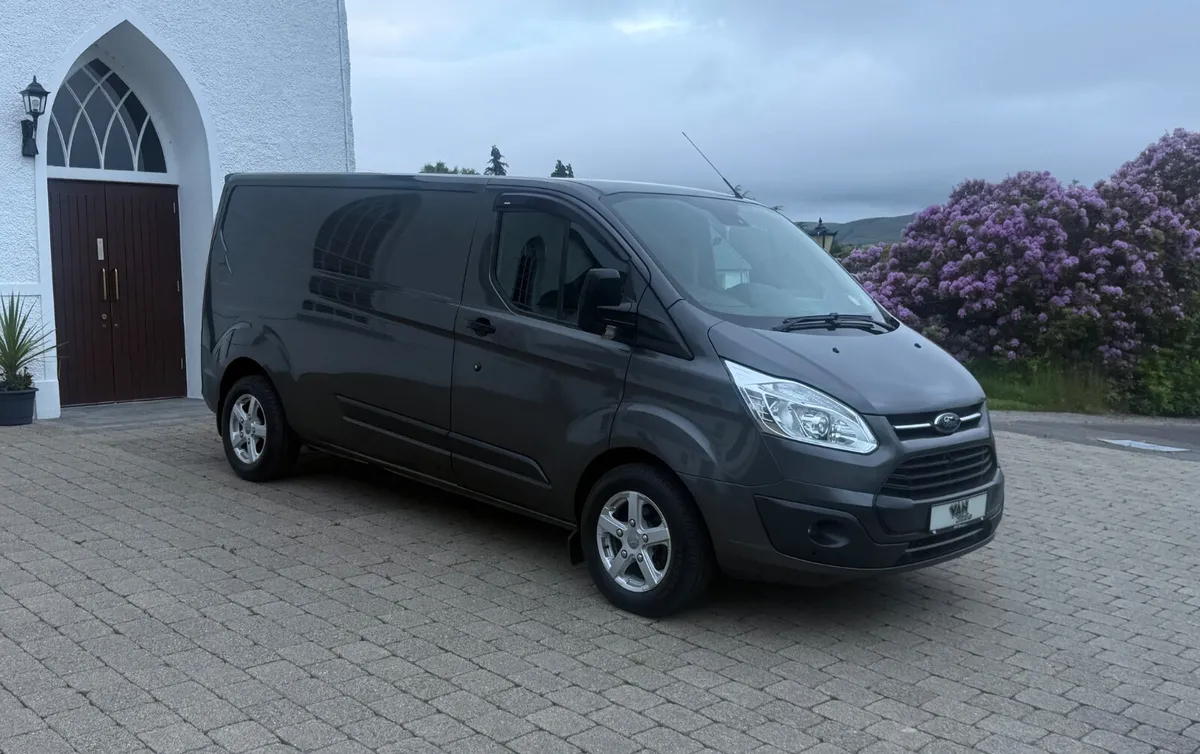 2018 Ford Transit Custom Trend 290 SWB 2.0 EBL 130 - Image 1