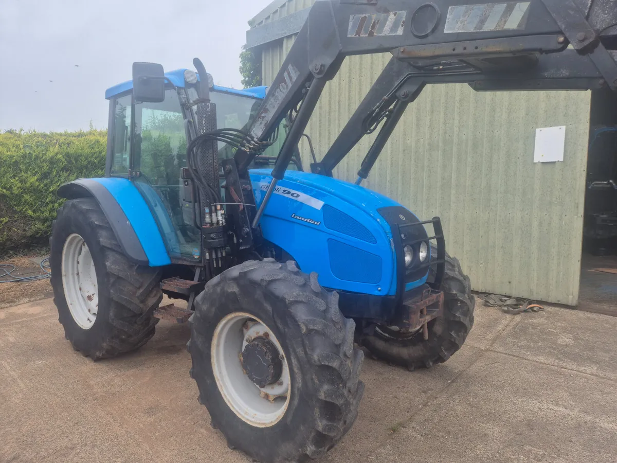 LANDINI GIBLI 100 & LOADER - Image 4