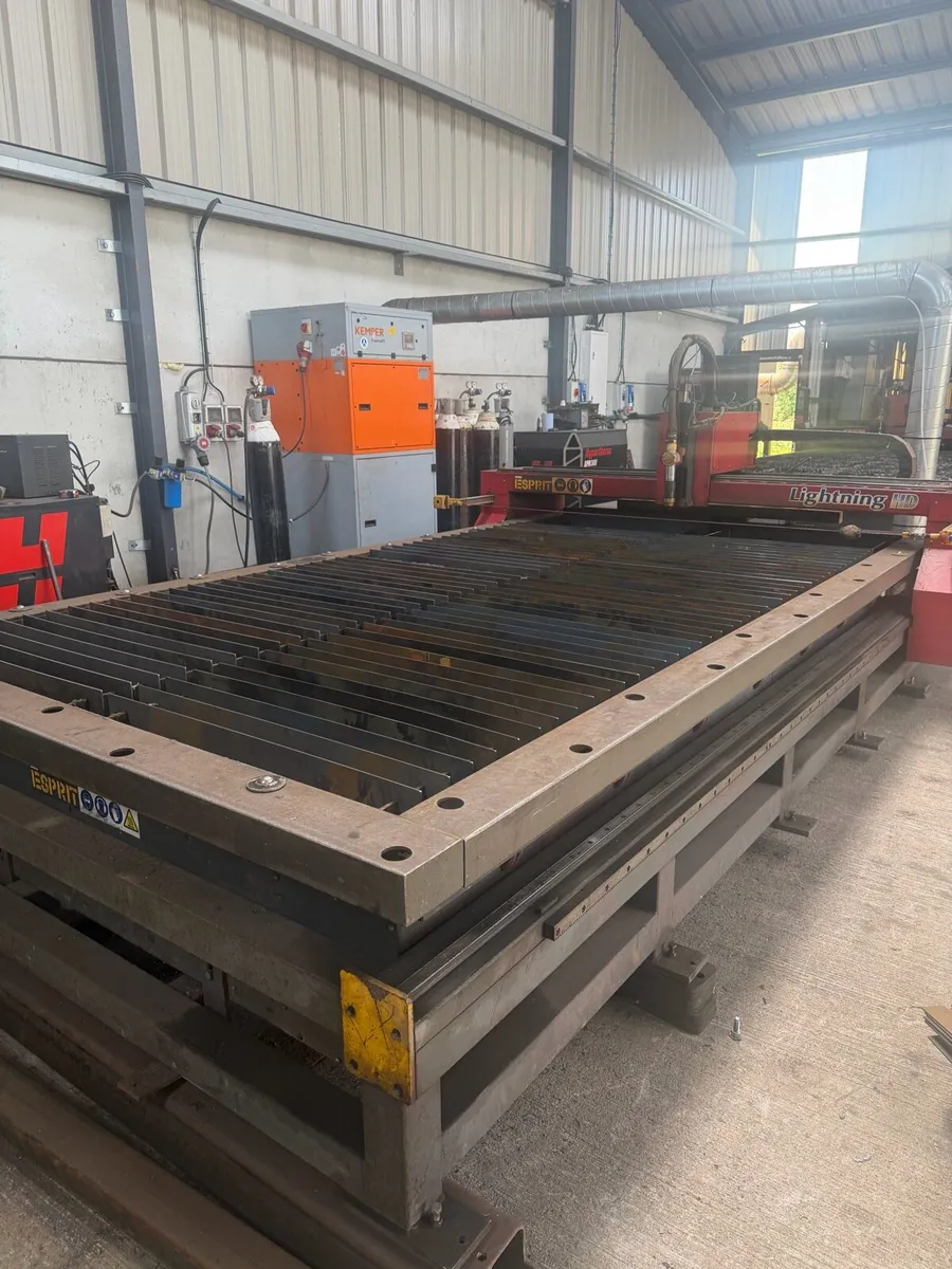 Esprit cnc plasma 4x2 hypertherm 130xd - Image 2