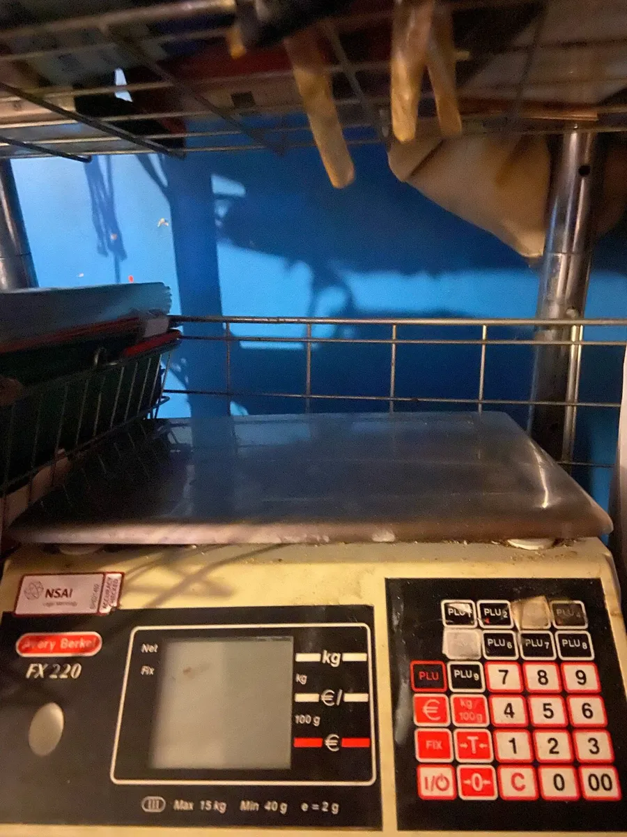 Shop equipment - Image 3