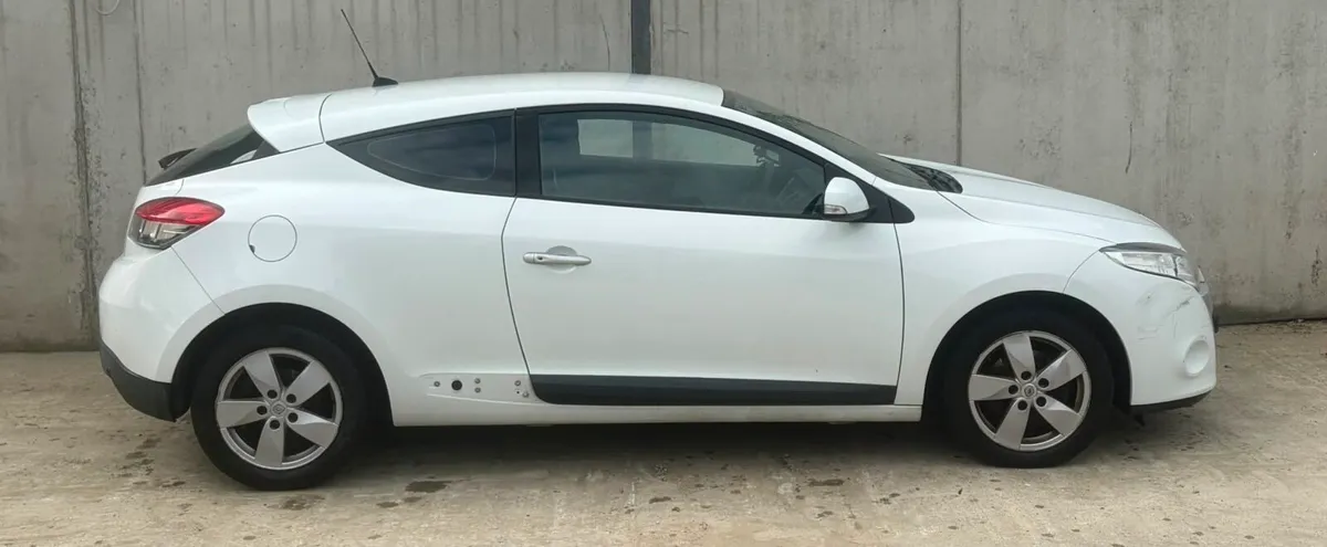 2011 Renault megane parts - Image 4