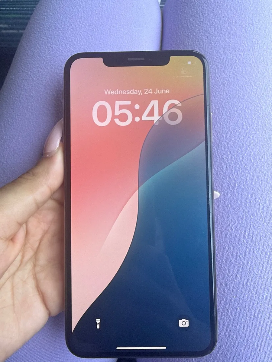 iPhone XS MAX 256GB Rose Gold -Excellent condition - Image 1