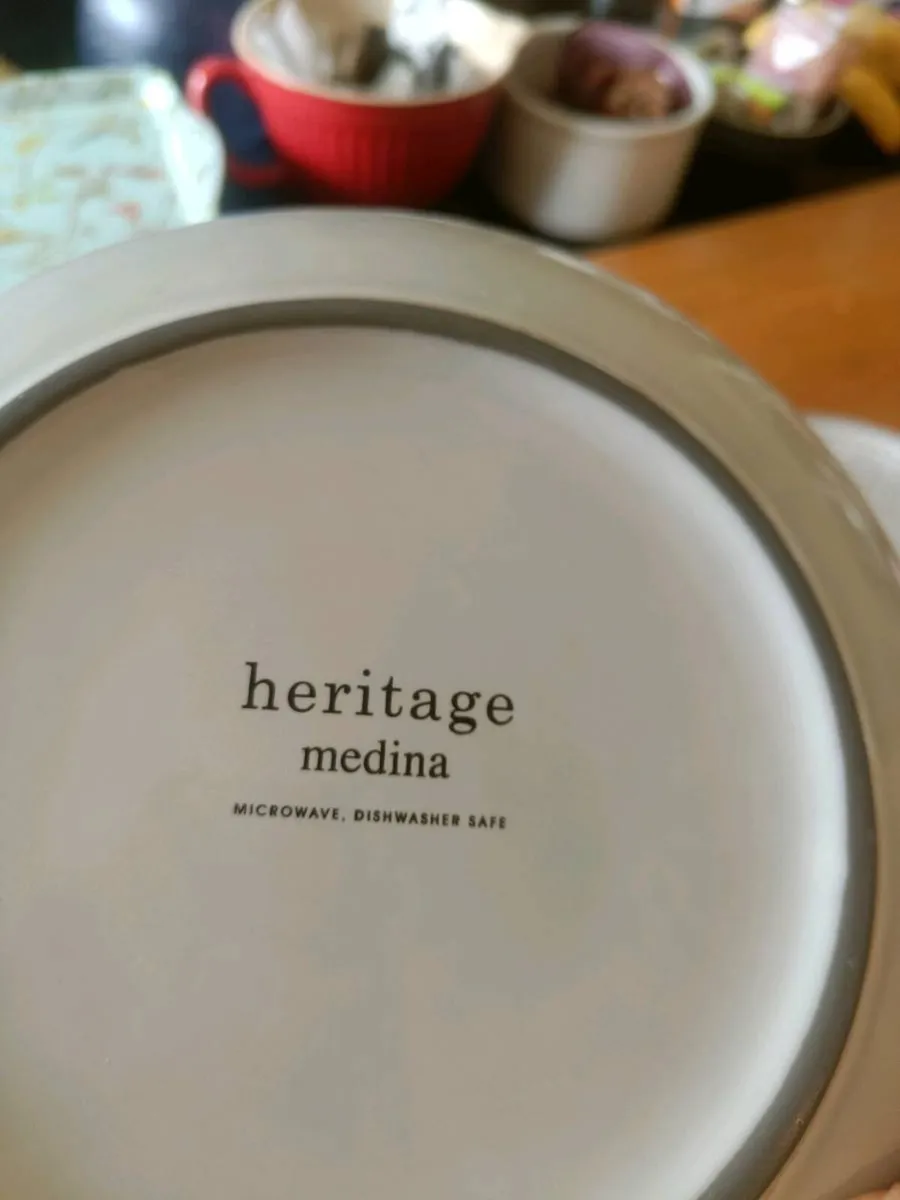 Plates - Image 4