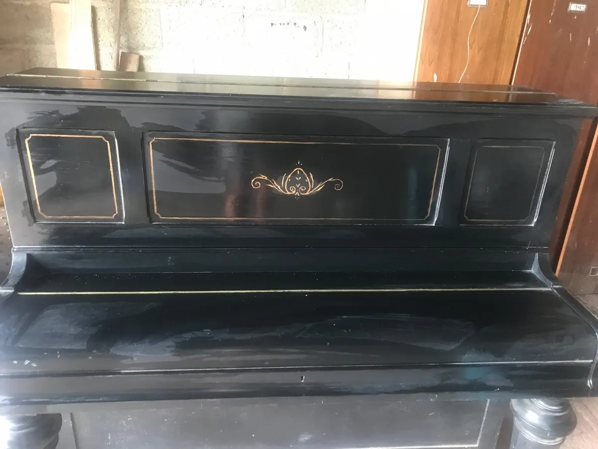 Piano - Image 3