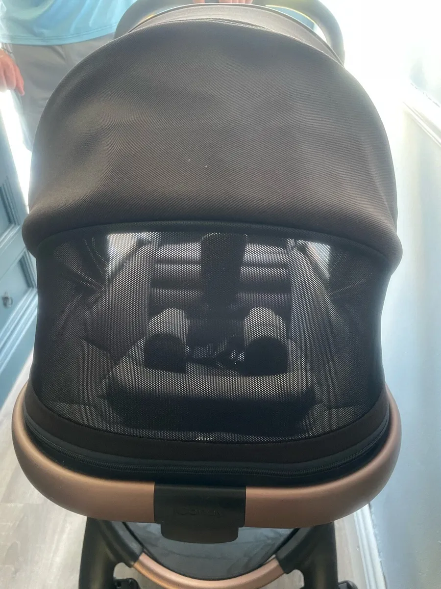 I candy peach 7 bundle and car seat - Image 2