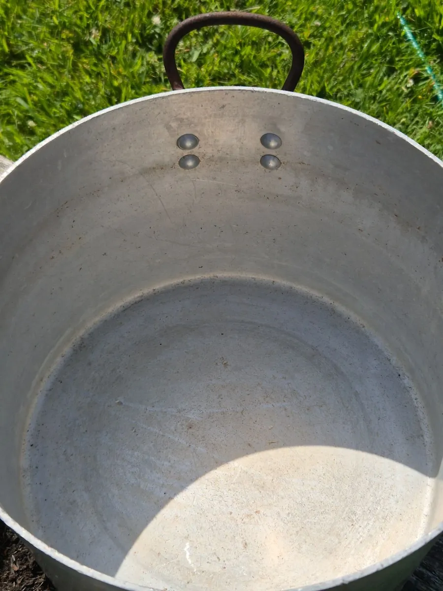 Old Aluminium Cooking Ware - Image 3