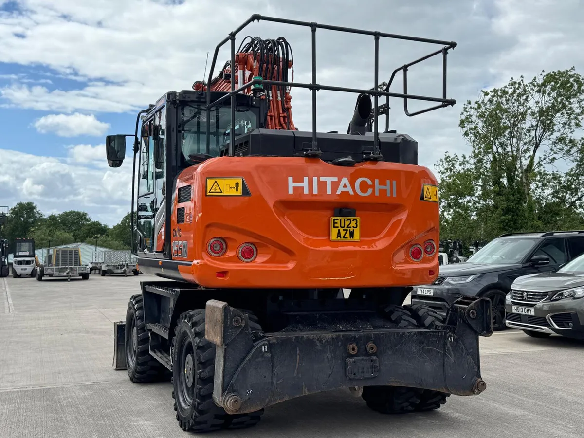 2023 HITACHI ZX155W-7 WHEELED EXCAVATOR - Image 4