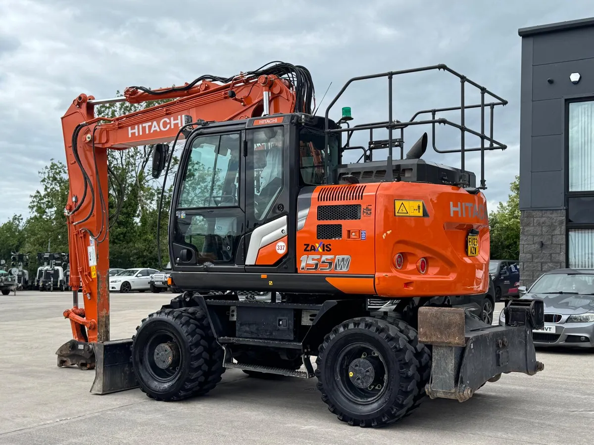 2023 HITACHI ZX155W-7 WHEELED EXCAVATOR - Image 2
