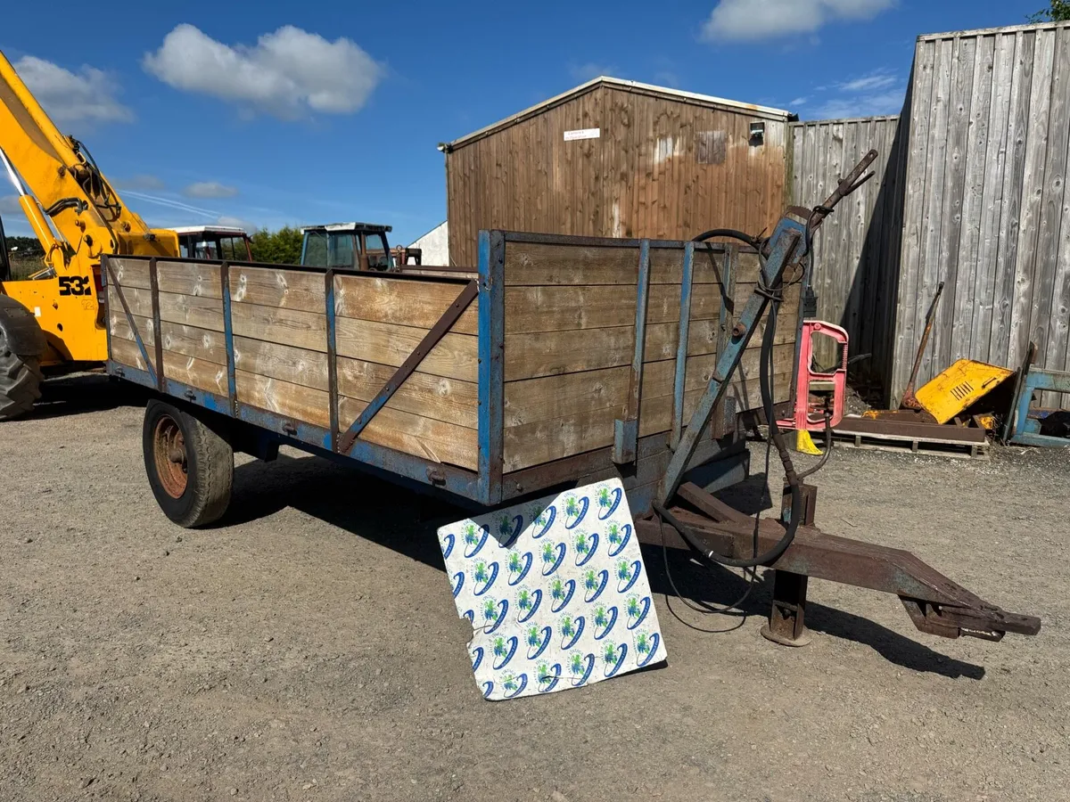 Tractor Tipping Trailer - Image 2