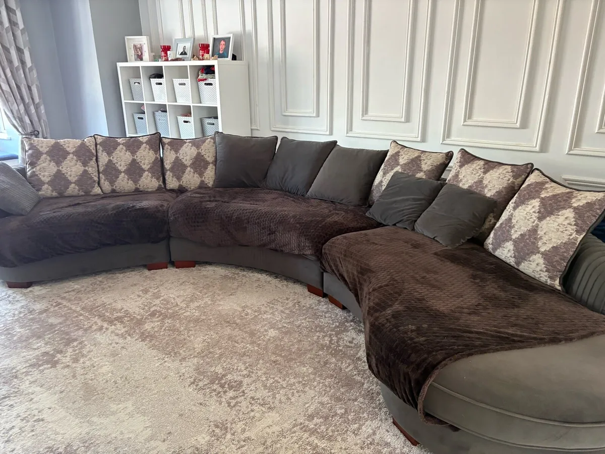 Sofa - Image 2