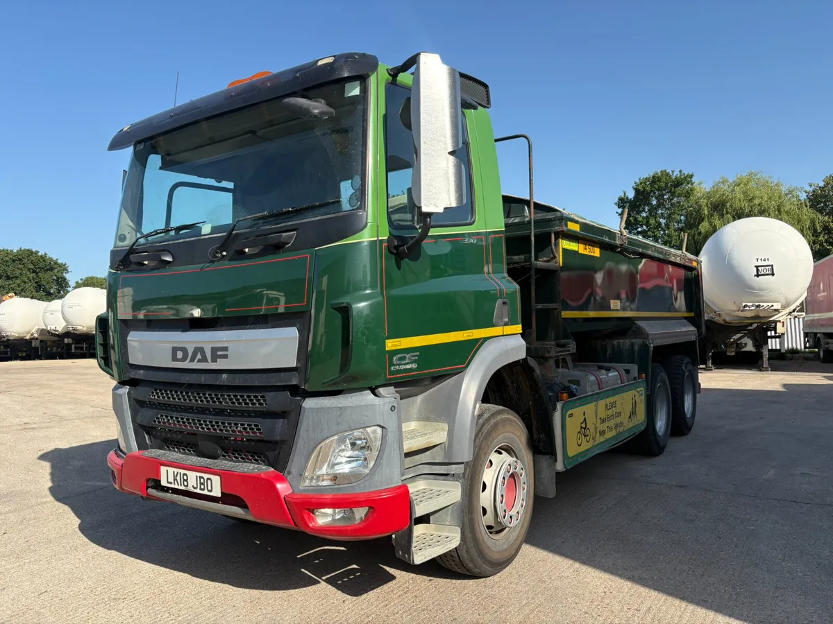 DAF CF370 6X4 INSULATED TIPPER ONE OWNER FROM NEW - Image 4