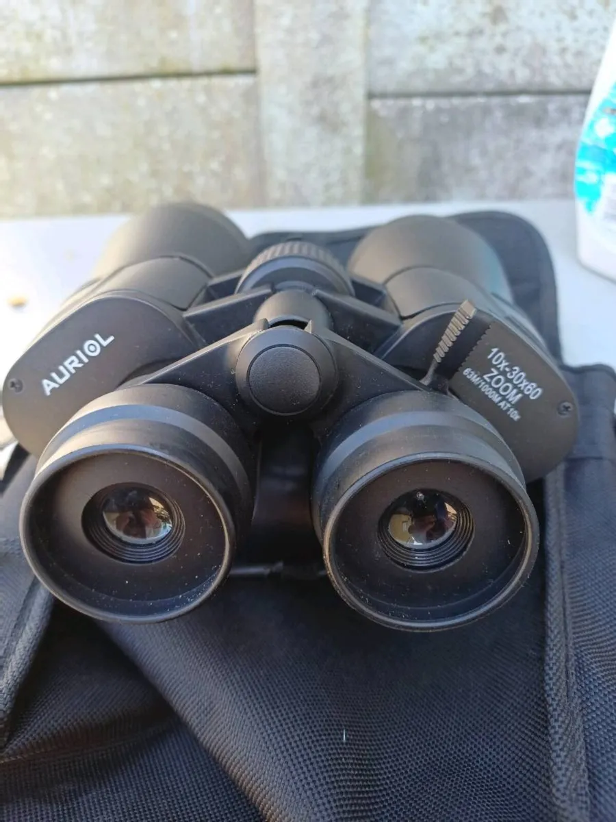 Auriol 10x-30x60 Binoculars - Image 4