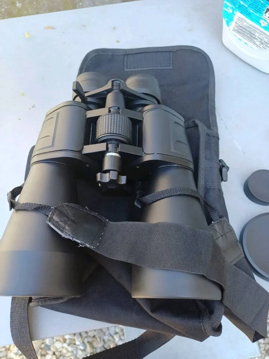 Auriol 10x-30x60 Binoculars - Image 3