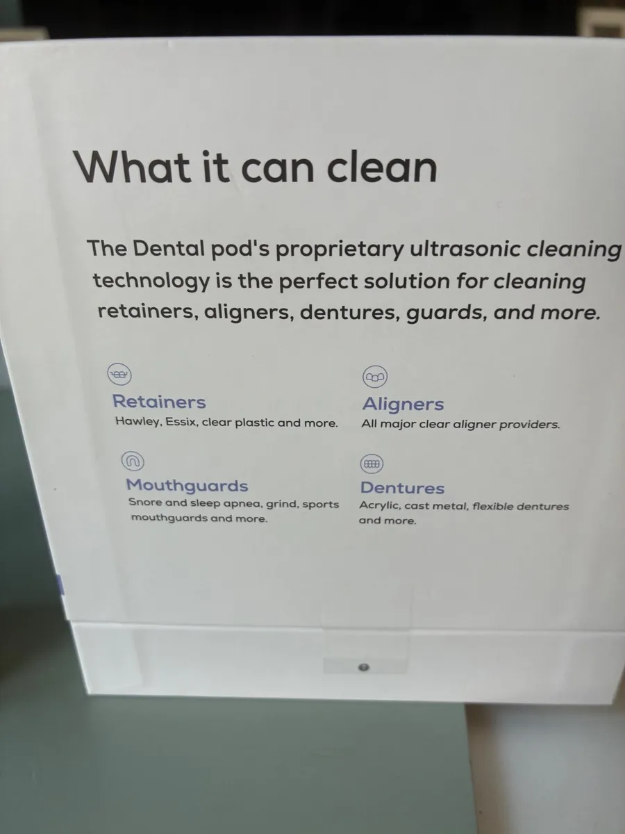 Oral appliance cleaner - Image 2