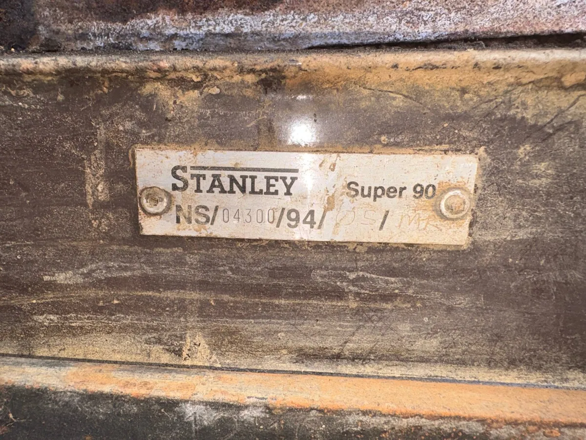 Super Stanley Delux Range - Image 4
