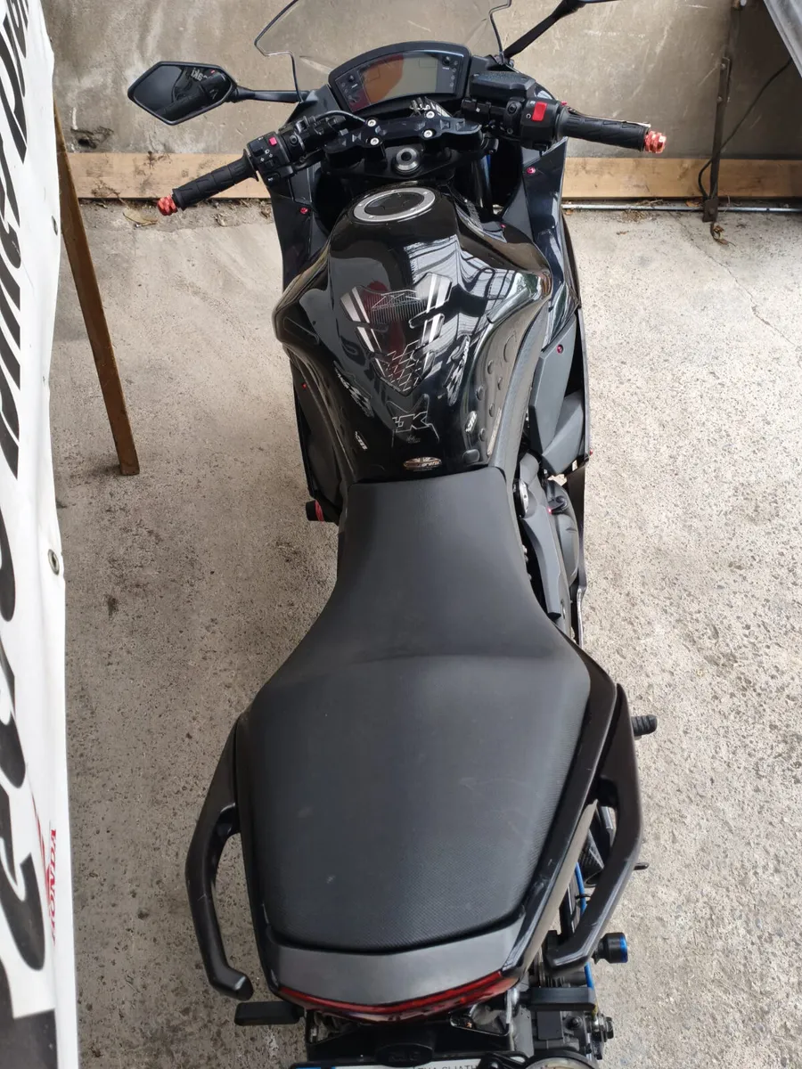 2011 Kawasaki ER6F - Image 4