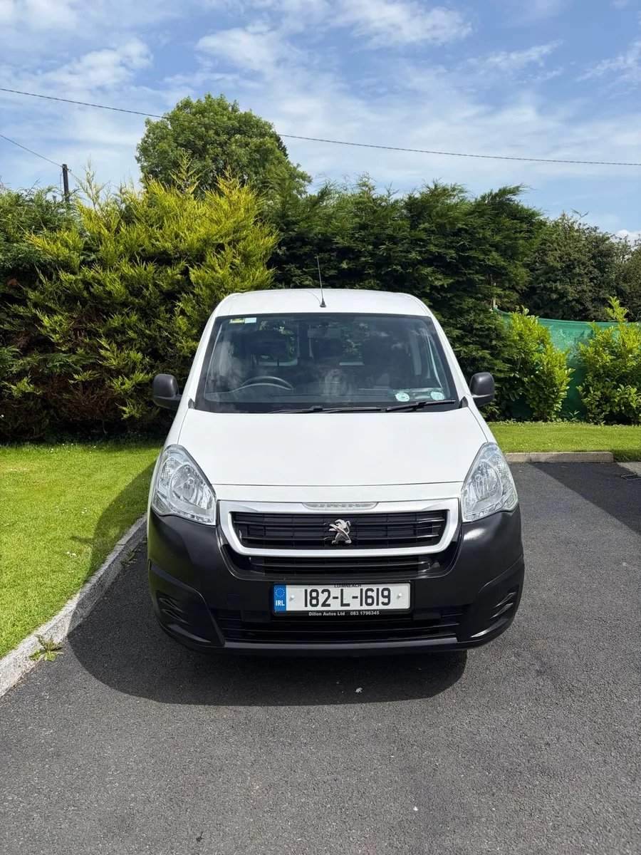 182 Peugeot Partner -Spotless Van - Image 3