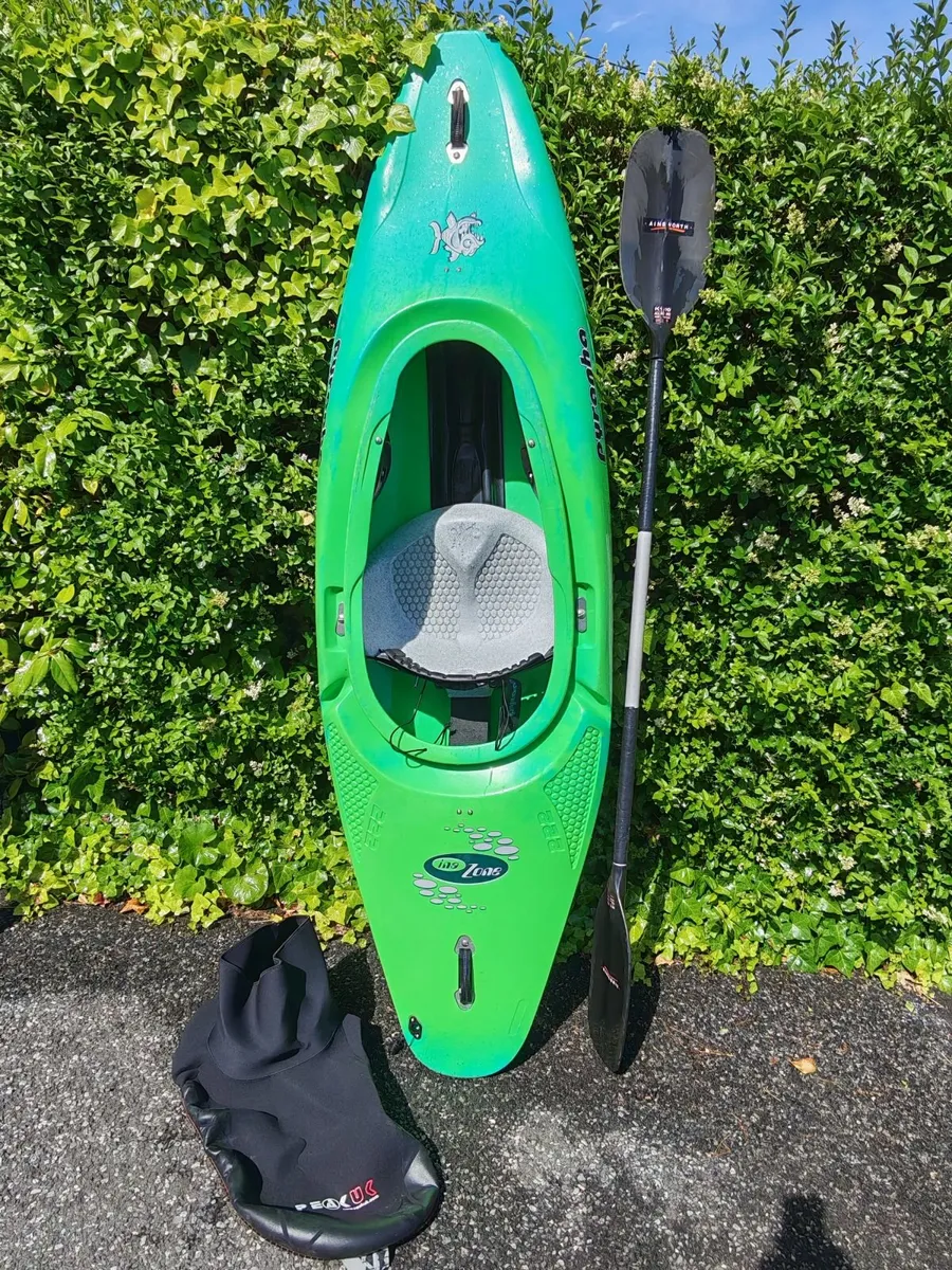 Pyranha 222 Kayak - Image 1