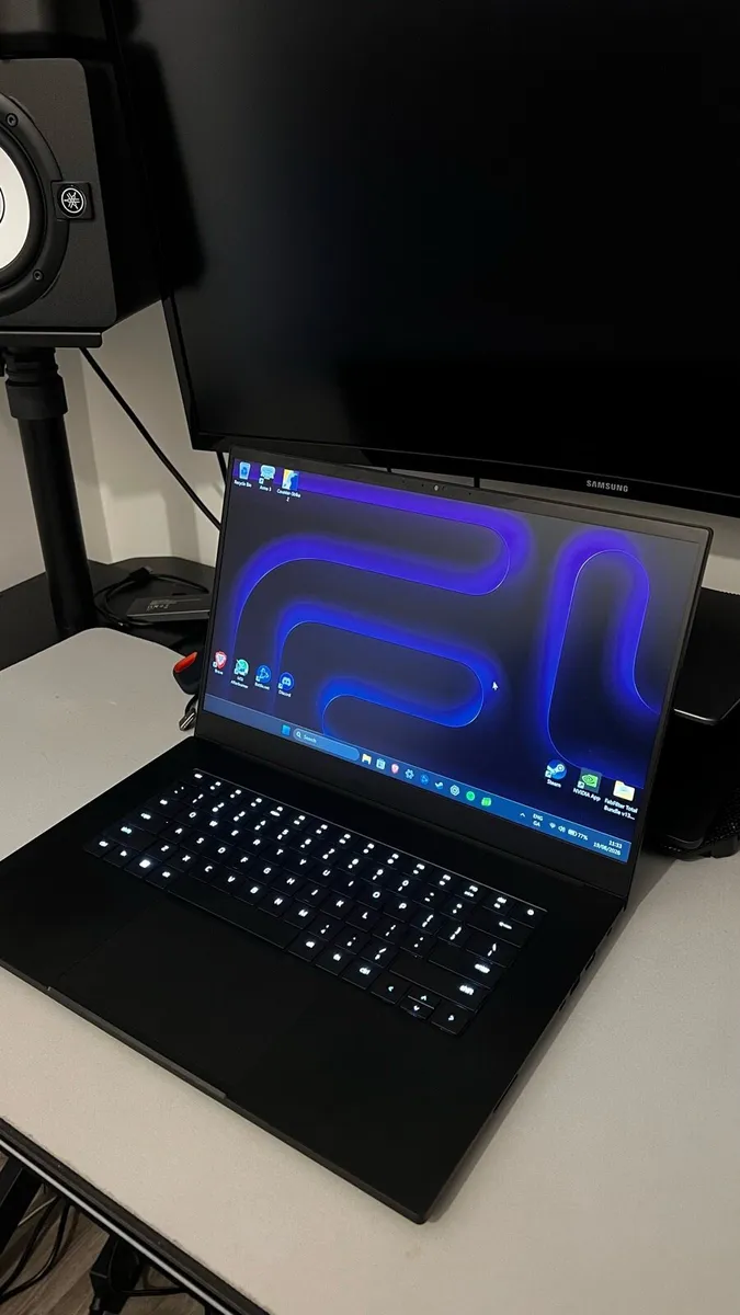 Gaming laptop (razer blade 15) - Image 4