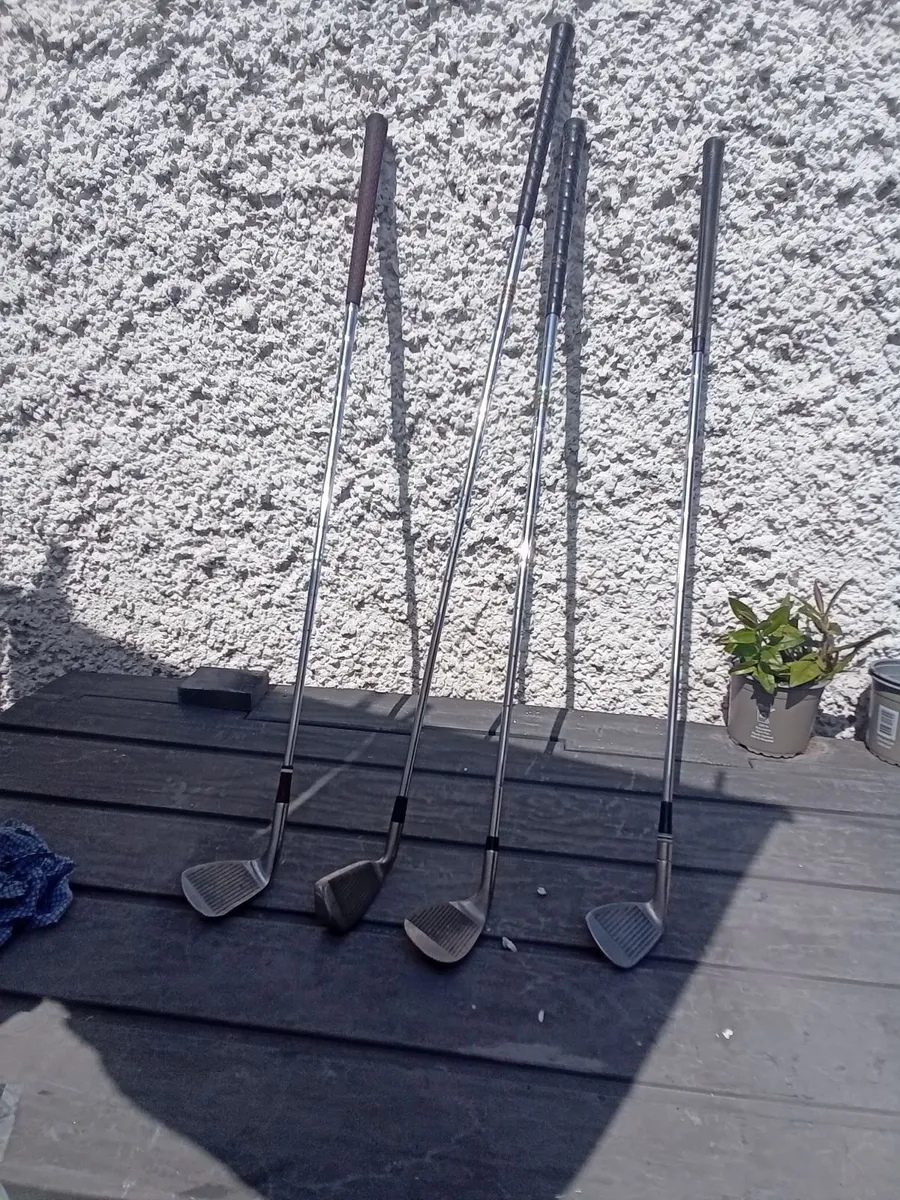 Golf clubs for sale - Image 1
