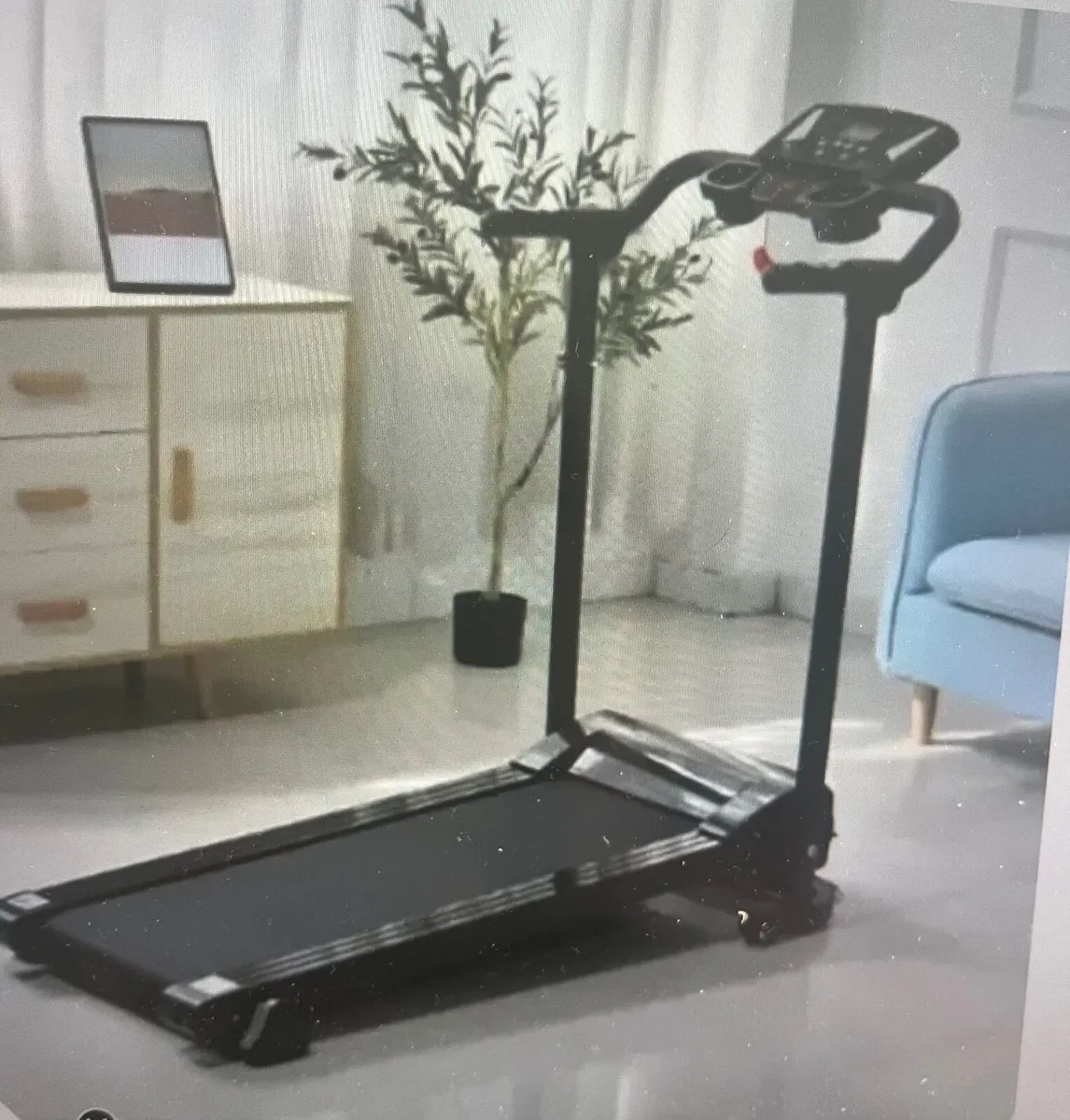 Power track 500 Folding space saver treadmill