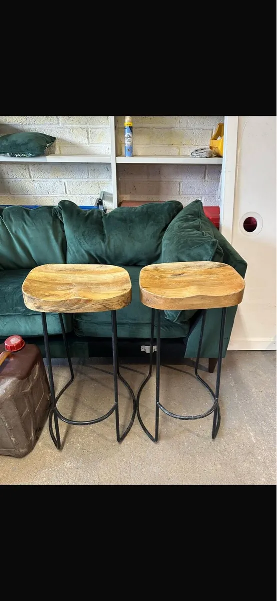 Bar Stools x2