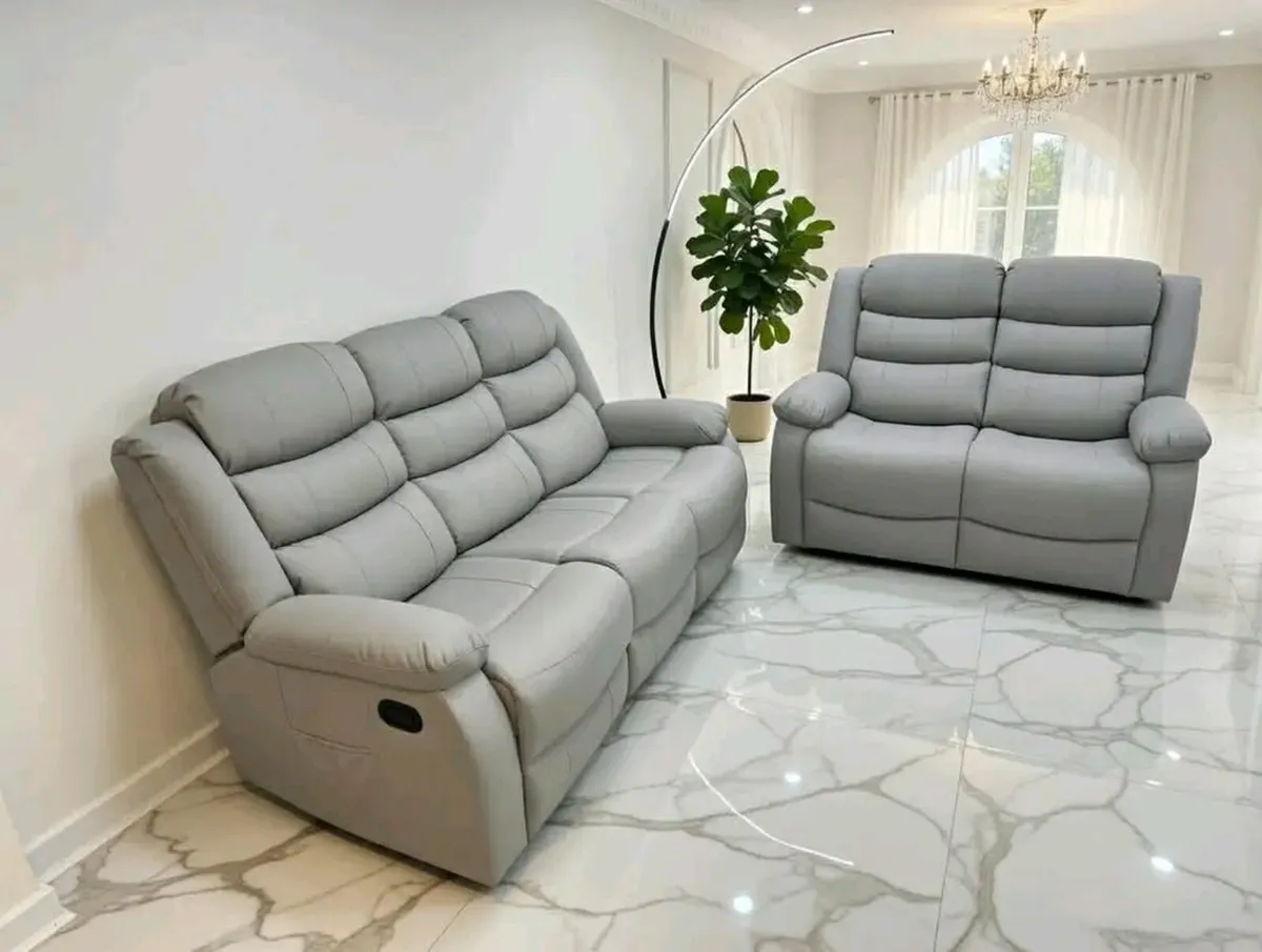 Roma 3+2 Manual Leather Recliner Sofa Set - Image 3