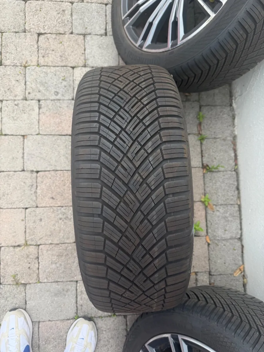 18" GENUINE OEM BMW 790M 3 SERIES WHEELS & TYRES - Image 4