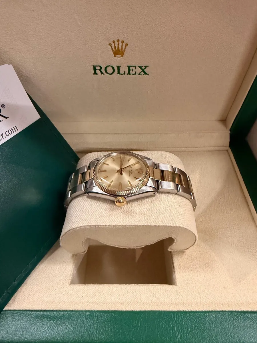Rolex 31MM Two Tone Excellent Condition - Image 4