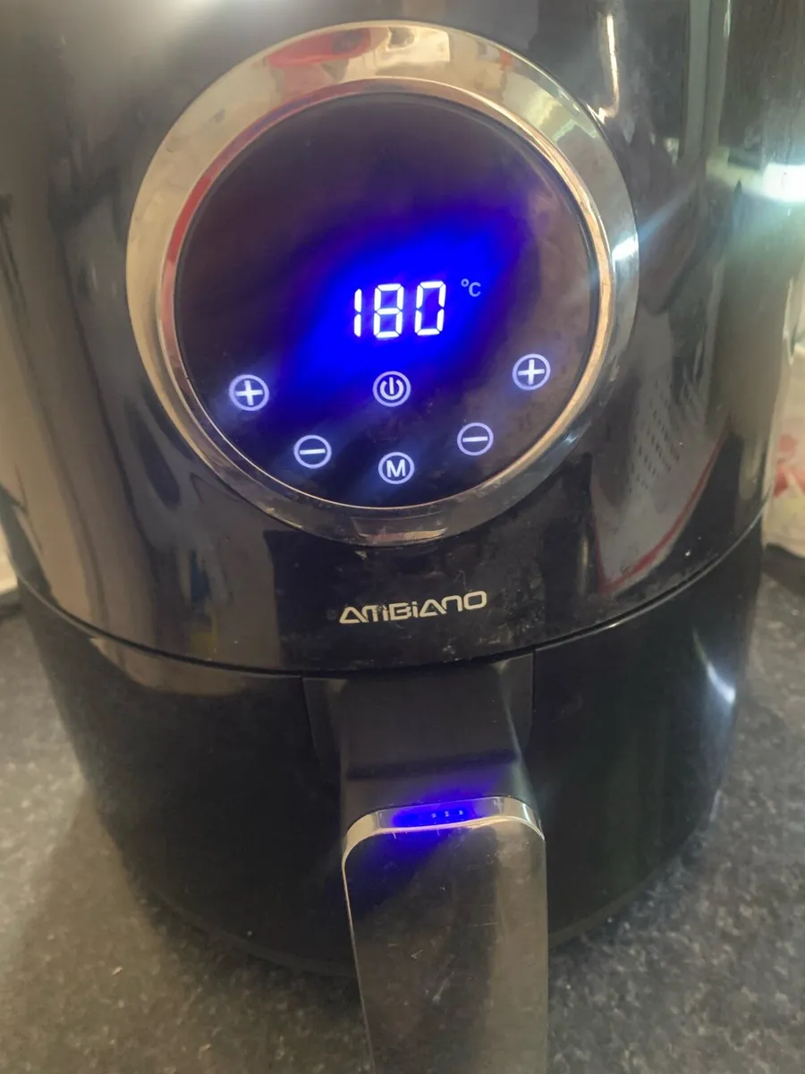 Air Fryer - Image 2