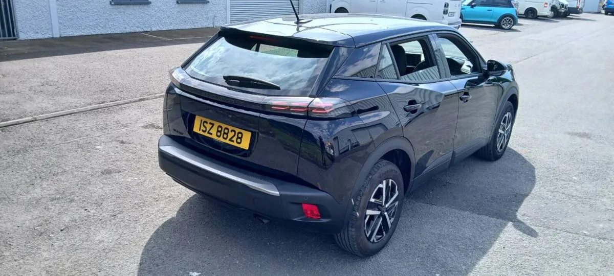 Peugeot 2008 2025 - Image 4