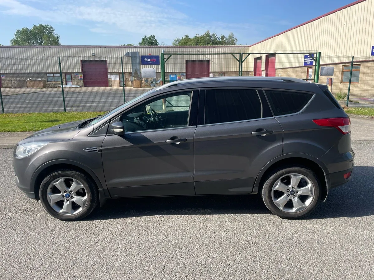 2015 Ford Kuga Crew Cab NEW TEST - Image 2