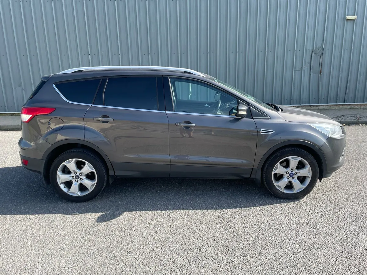 2015 Ford Kuga Crew Cab NEW TEST - Image 1