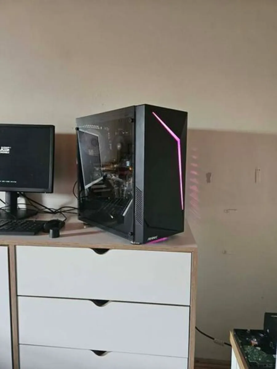 Gaming PC - Image 1