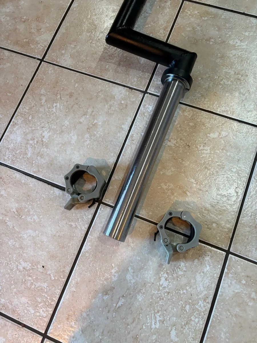 STRENGTH SHOP BRANDED DELUXE OLYMPIC SQUAT BAR! - Image 3