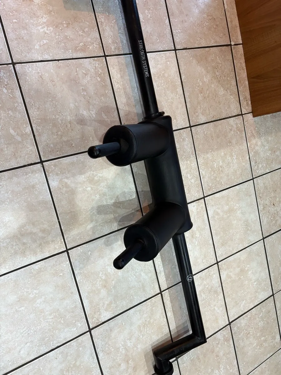 STRENGTH SHOP BRANDED DELUXE OLYMPIC SQUAT BAR! - Image 4
