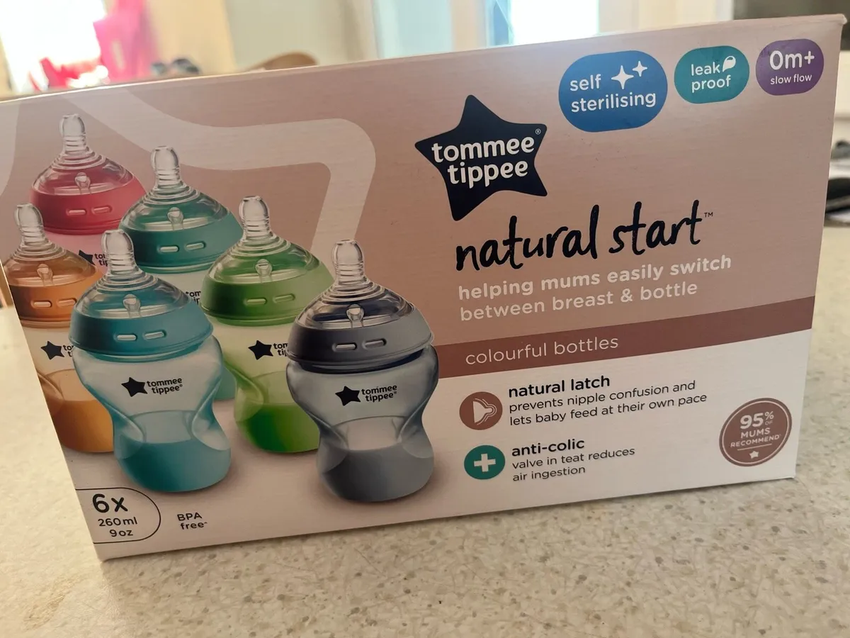 Tommy Tippee Bottles/Teats/Bottle Warmer - Image 1