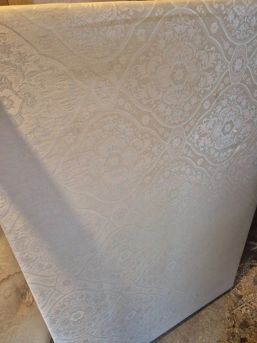 Headboard and base - Image 4