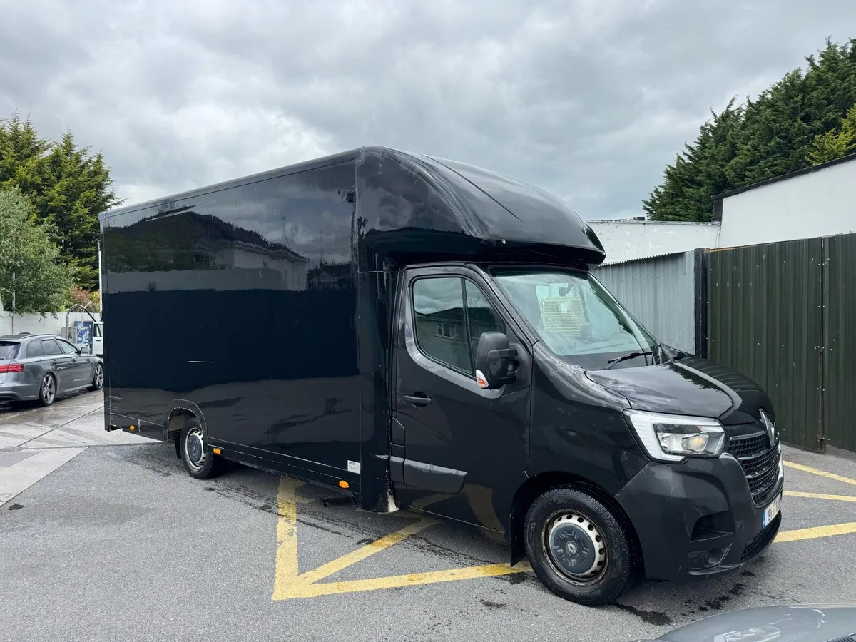 2019 Renault Master Giblin Body - Image 4