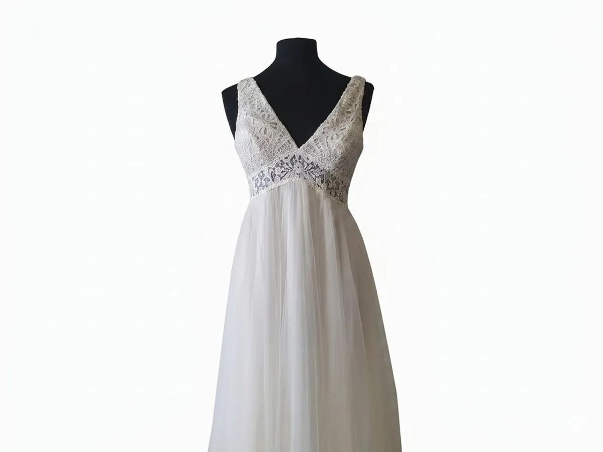 Online Alice May Bridal Wedding Dresses Auction  - Image 1