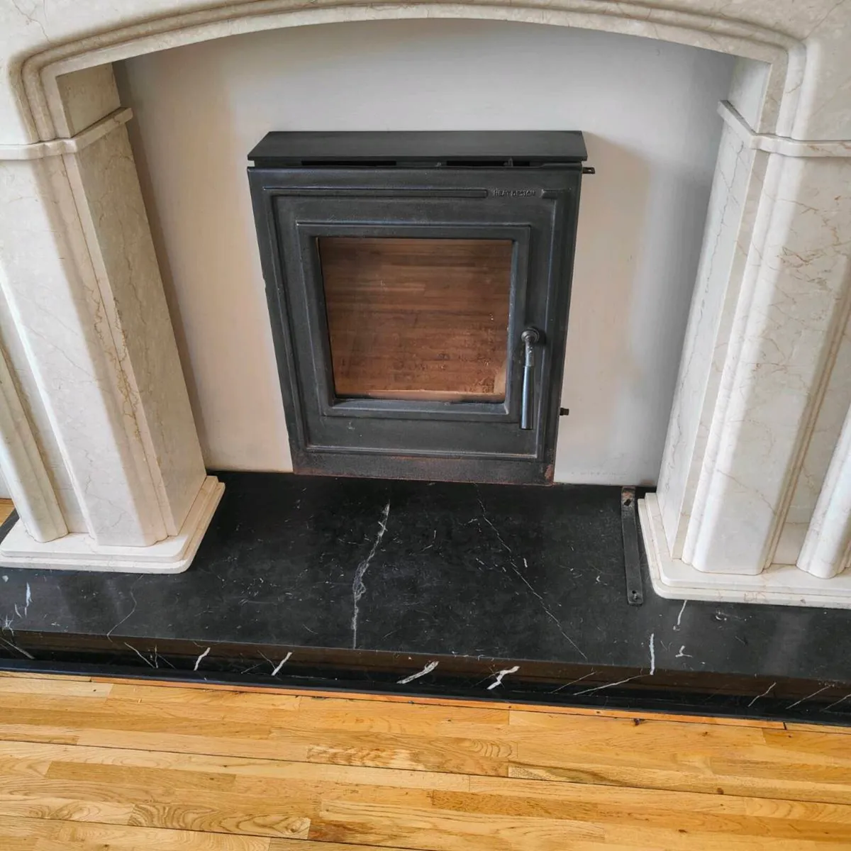 Marble fireplace surround - Image 3