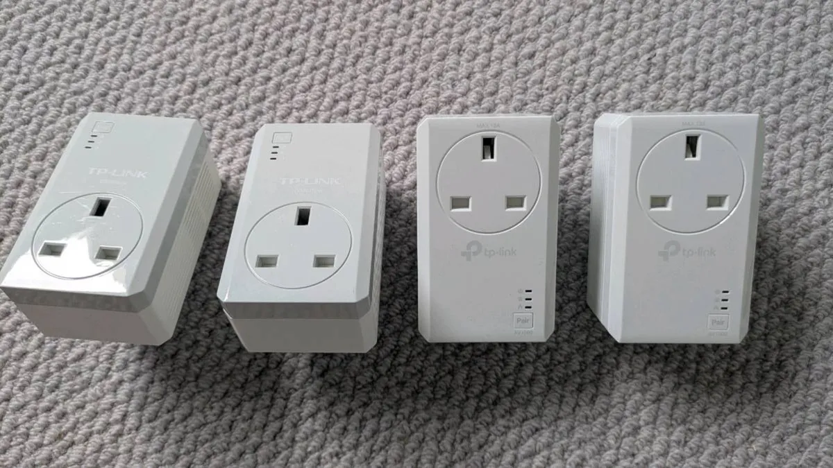 Tp-link Ethernet power line adaptors - Image 1