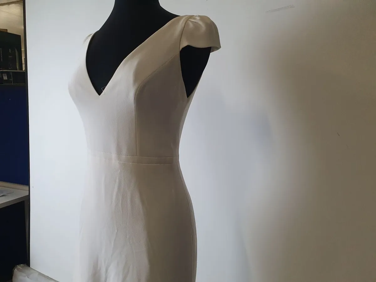 Online Alice May Bridal Wedding Dresses Auction - Image 2