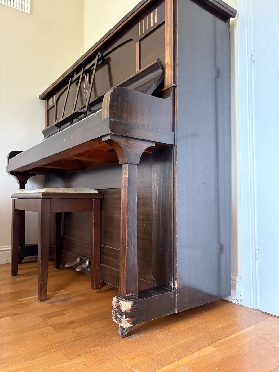 Piano - Image 3