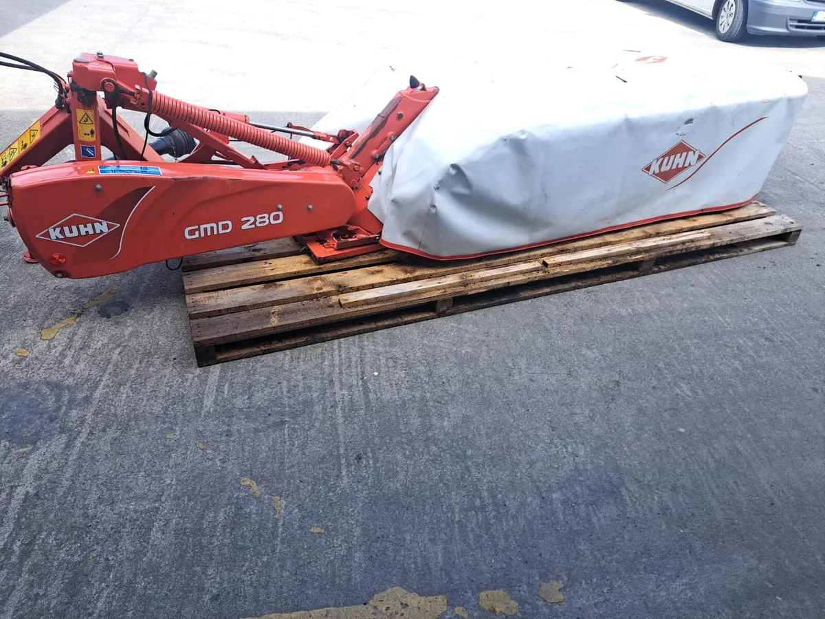 Kuhn 280 mower - Image 2