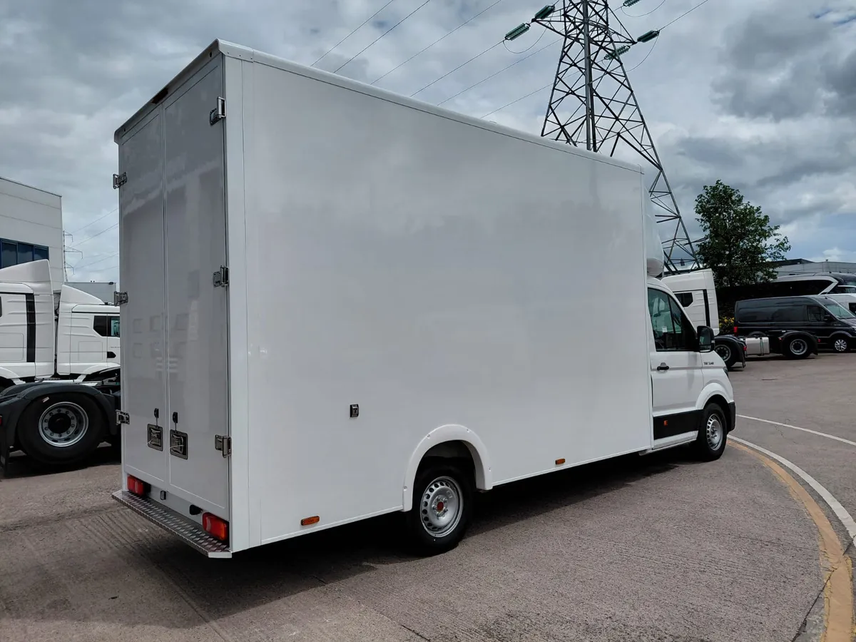MAN TGE 140 Low Platform Box Box Body - Image 3